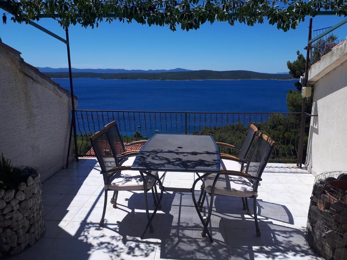 Apartments With A Parking Space Zavala, Hvar - 8912 Esterno foto